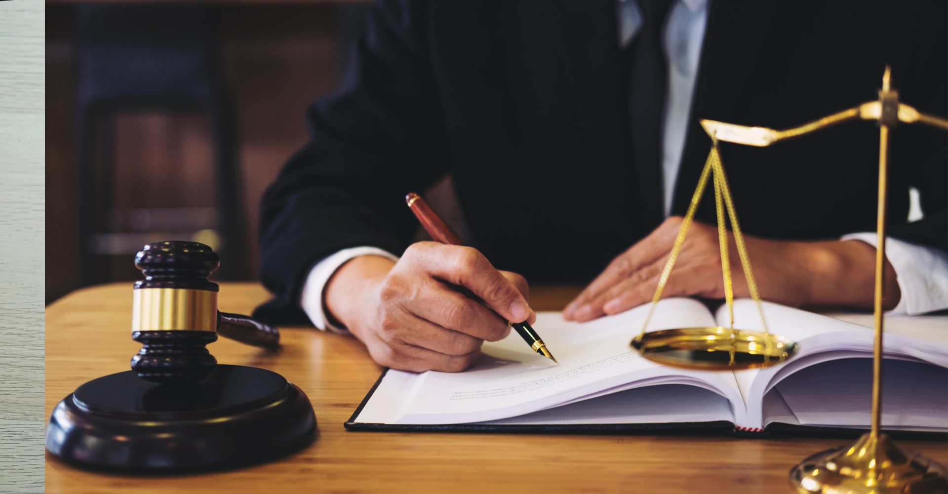 اطلاع از جدیدترین اخبار و مصوبه های حقوقی و کیفری ، دادگاه، دادگستری 